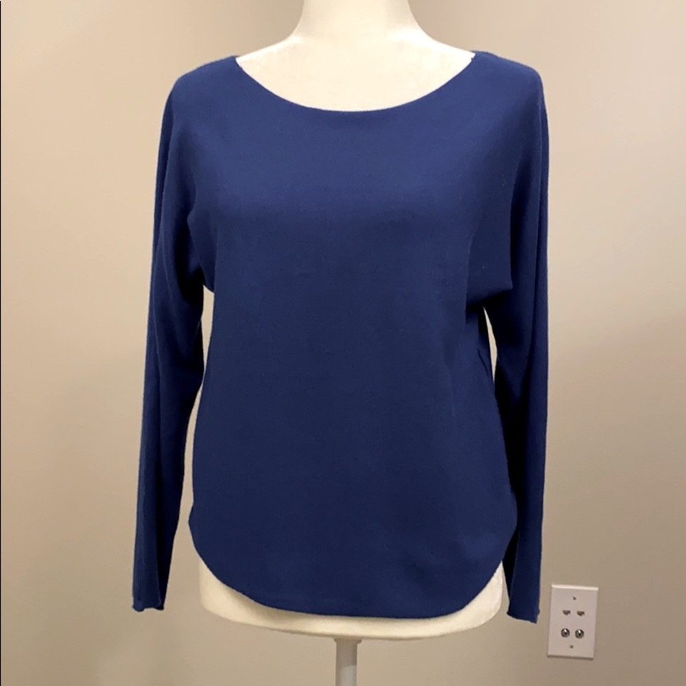 Vince Blue Boat Neck Rayon Blend Sweater